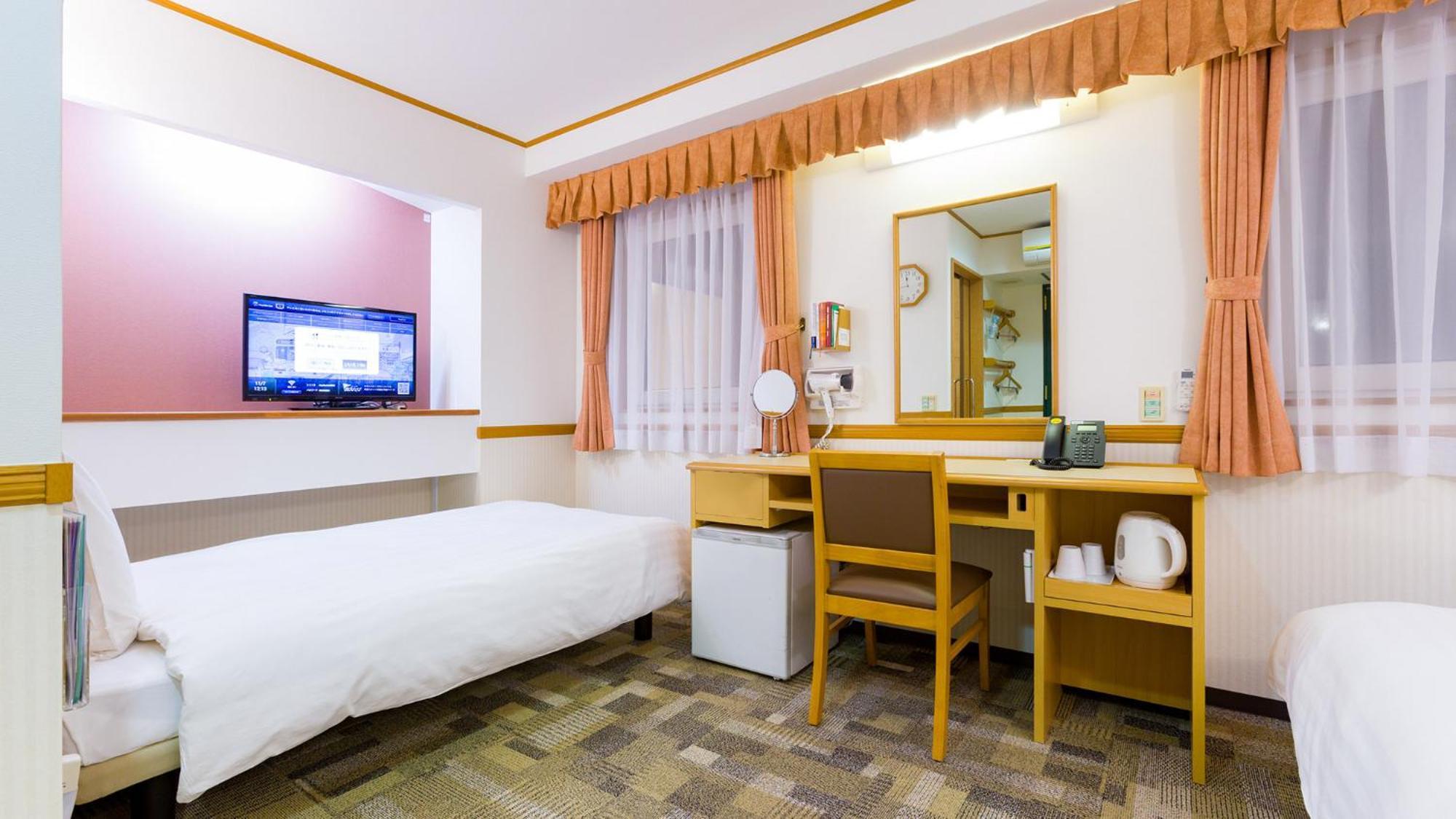 Toyoko Inn Fukushima-Eki Higashi-Guchi No 1 Fukushima  Pokój zdjęcie